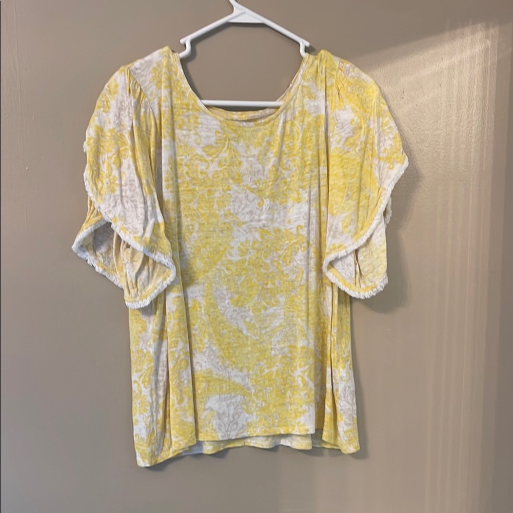Chico's Yellow and White Short Sleeve Linen Tee